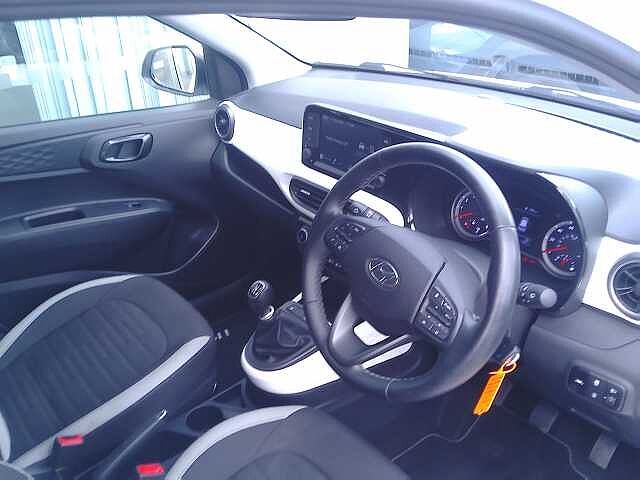 Hyundai i10 1.0 Advance 5dr
