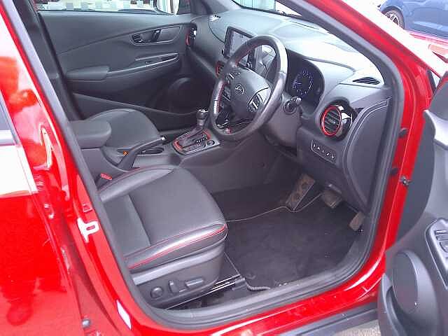 Hyundai KONA 1.6T GDi Blue Drive Premium GT 5dr 4WD DCT Pulse Red
