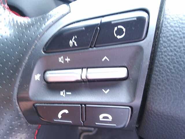 Hyundai KONA 1.6T GDi Blue Drive Premium GT 5dr 4WD DCT Pulse Red