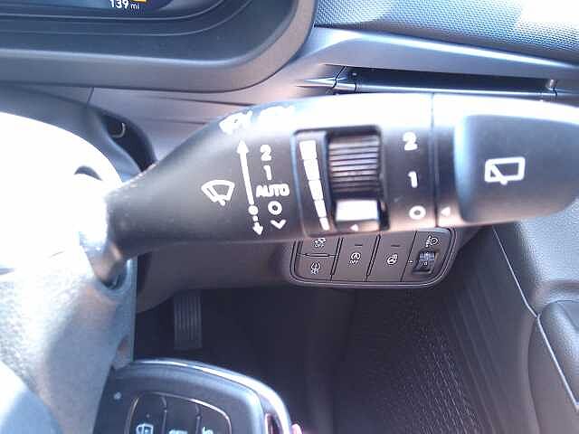 Hyundai I20 1.0T GDi Premium 5dr Mangrove Green