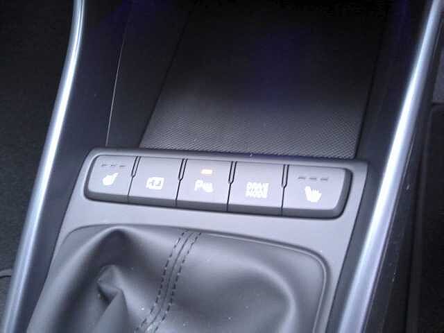 Hyundai i20 1.0T GDi 90 Tech Line 5dr