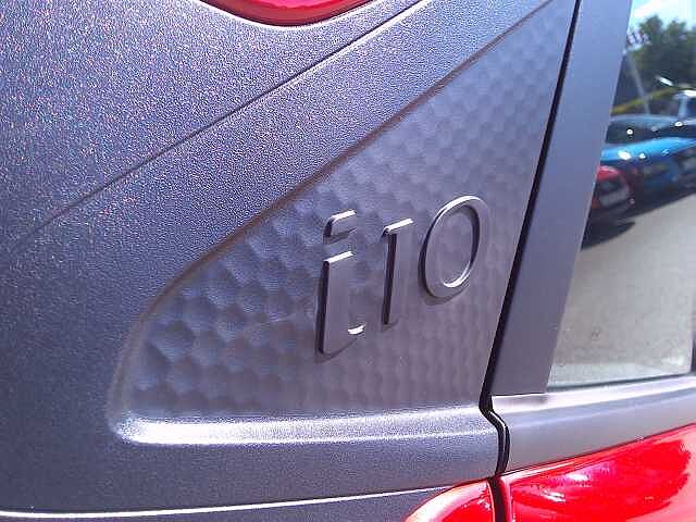 Hyundai I10 1.2 Advance 5dr Auto Dragon Red