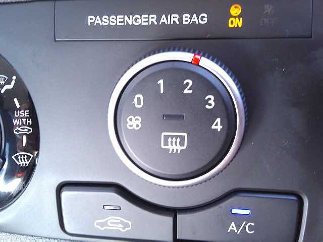 Hyundai I10 1.2 Advance 5dr Auto Dragon Red