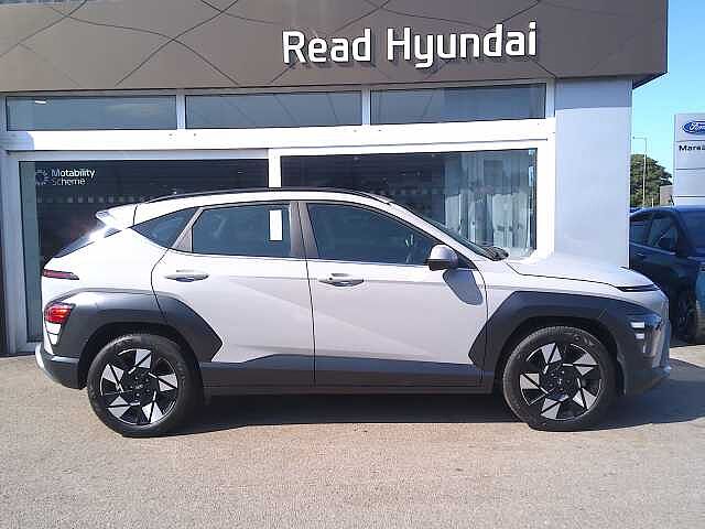 Hyundai KONA 1.6 GDi Hybrid Advance 5dr DCT Cyber Grey