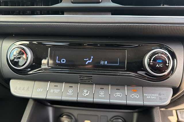 Hyundai KONA 1.6 GDi Hybrid Premium 5dr DCT