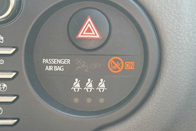 Toyota Yaris 1.5 Hybrid Icon 5dr CVT