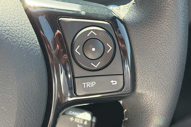 Toyota Yaris 1.5 Hybrid Icon 5dr CVT