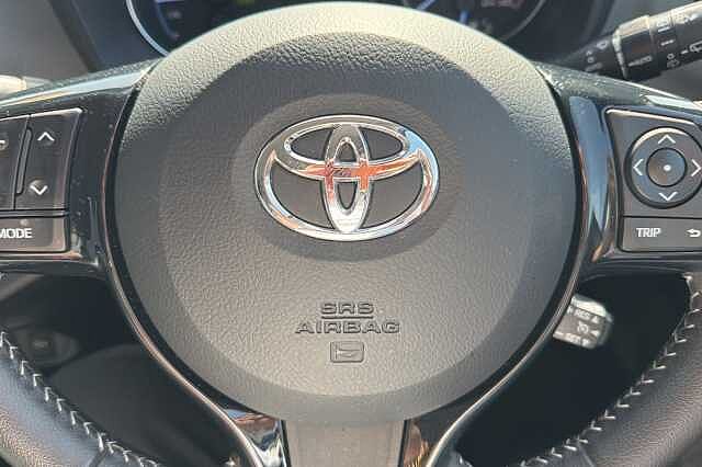 Toyota Yaris 1.5 Hybrid Icon 5dr CVT