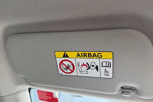 Toyota Yaris 1.5 Hybrid Icon 5dr CVT