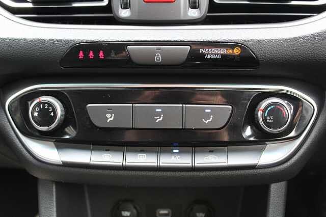 Hyundai i30 SE Connect 1.0 T-GDI