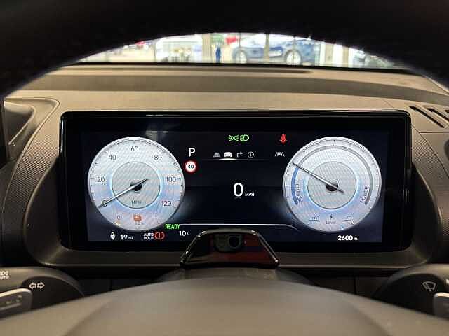 Hyundai INSTER 02 49kWh
