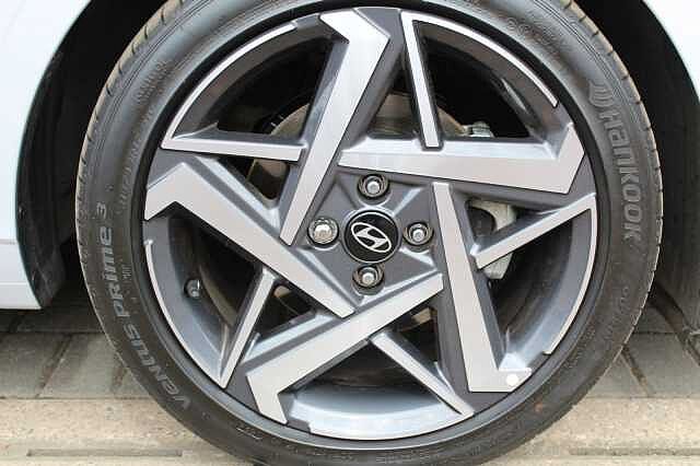 Hyundai i20 Premium 1.0 T-GDI Auto