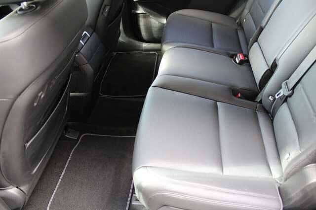 Hyundai SANTA FE Ultimate 1.6T Hybrid 4WD