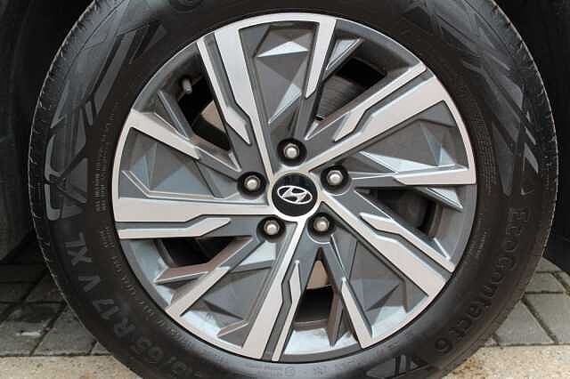 Hyundai TUCSON SE Connect 1.6 T-GDI