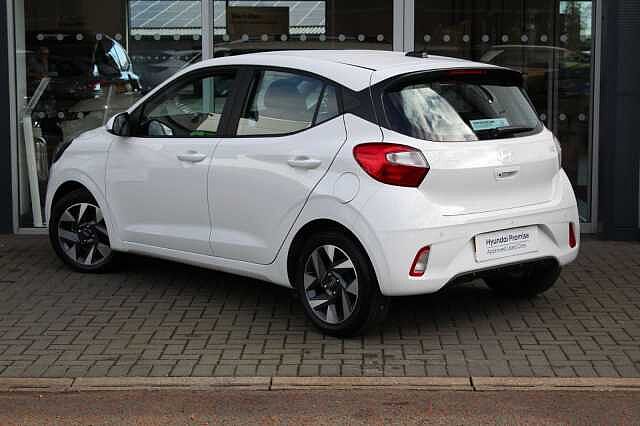 Hyundai I10 Advance 1.0 MPI Auto Polar White