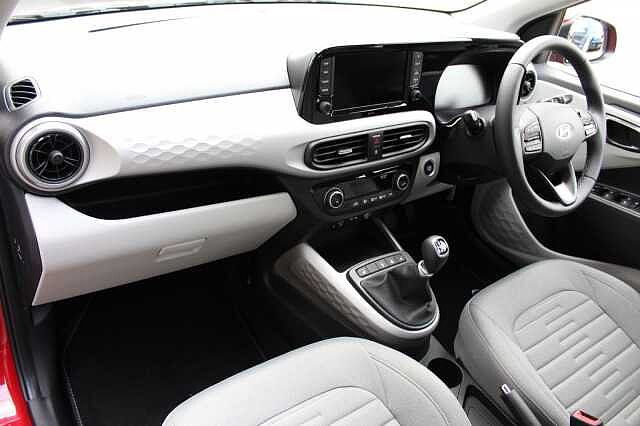 Hyundai I10 Premium 1.2 MPI Dragon Red