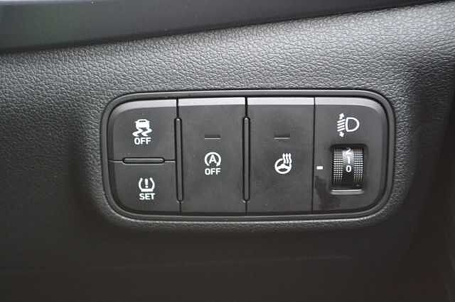 Hyundai I20 Premium 1.0 T-GDI 100PS DCT Automatic Meta Blue