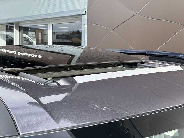 Hyundai SANTA FE Ultimate 1.6 T-GDI HEV 2WD Magnetic Force