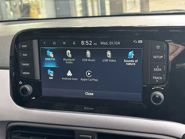 Hyundai I10 Premium 1.0 67PS AMT WHITE