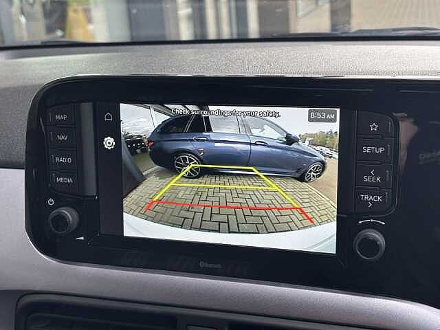 Hyundai I10 Premium 1.0 67PS AMT WHITE