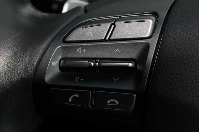 Hyundai IONIQ HYBRID Premium 1.6 HEV DCT Intense Blue