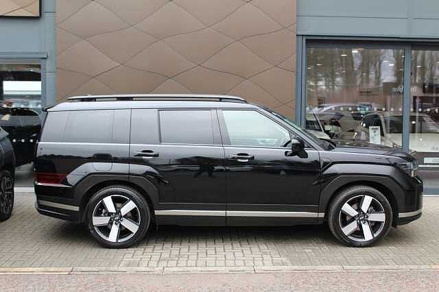 Hyundai SANTA FE Premium 1.6 T-GDI PHEV 4WD Abyss Black