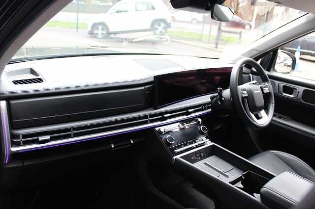 Hyundai SANTA FE Premium 1.6 T-GDI PHEV 4WD Abyss Black