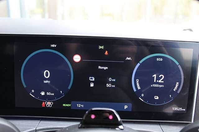 Hyundai SANTA FE Premium 1.6 T-GDI PHEV 4WD Abyss Black