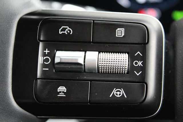 Hyundai SANTA FE Premium 1.6 T-GDI PHEV 4WD Abyss Black