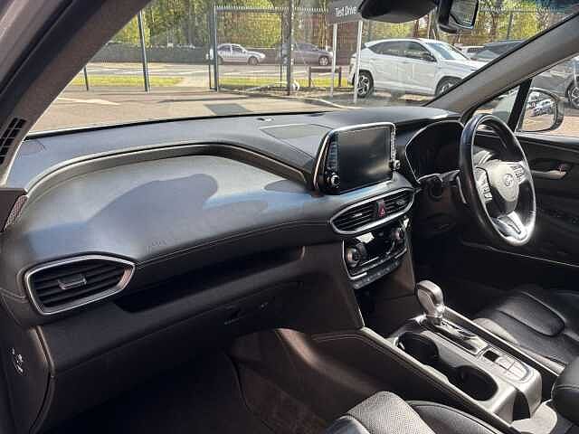 Hyundai SANTA FE Premium SE 2.2 200PS 4WD