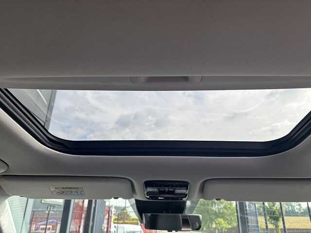 Hyundai SANTA FE Ultimate HEV 4WD Olive Green
