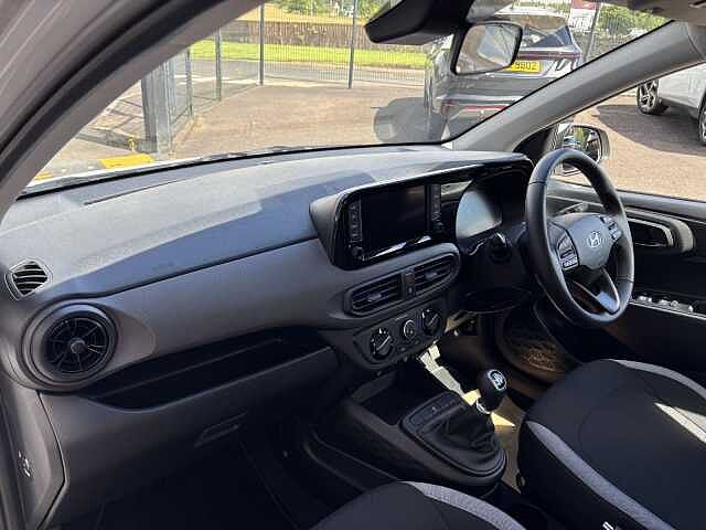Hyundai I10 Advance 1.0 MPI 63PS Lumen Grey