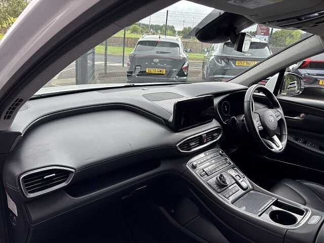Hyundai SANTA FE Ultimate 1.6 T-GDI 230PS HEV 4WD