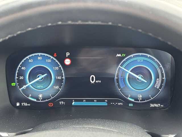 Hyundai SANTA FE Ultimate 1.6 T-GDI 230PS HEV 4WD