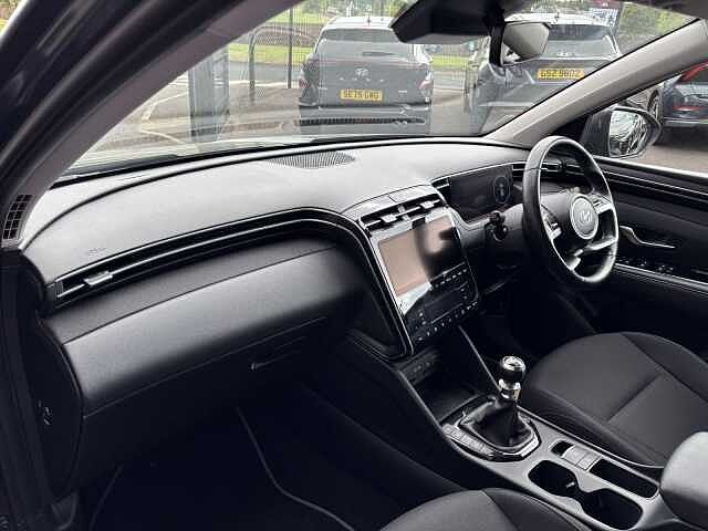 Hyundai TUCSON Premium 1.6 150PS 6MT GREY
