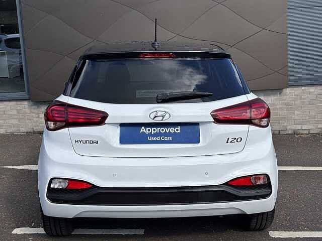 Hyundai i20 Play 1.2 MPI 84PS