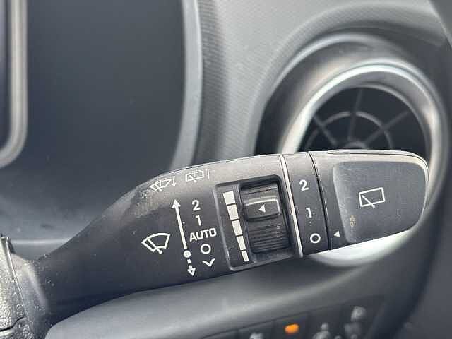Hyundai KONA Ultimate 1.6 HEV DCT