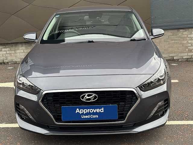 Hyundai i30 Fastback Premium 1.4 140PS 6MT