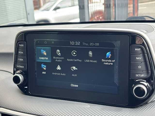 Hyundai TUCSON SE Nav 1.6 6MT