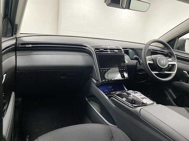 Hyundai TUCSON 1.6 TGDi Plug-in Hybrid Premium 5dr 4WD Auto