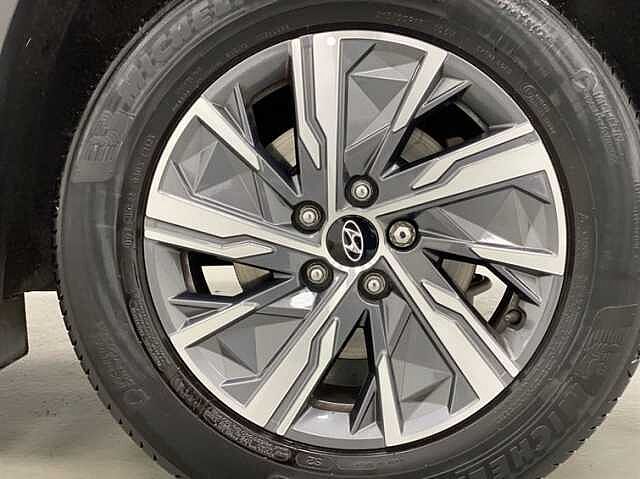 Hyundai TUCSON 1.6 TGDi 48V MHD SE Connect 5dr 2WD DCT RED