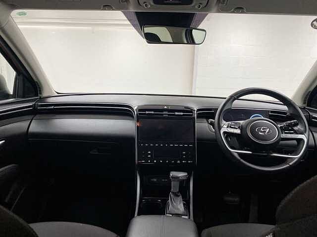 Hyundai TUCSON 1.6 TGDi 48V MHD SE Connect 5dr 2WD DCT RED