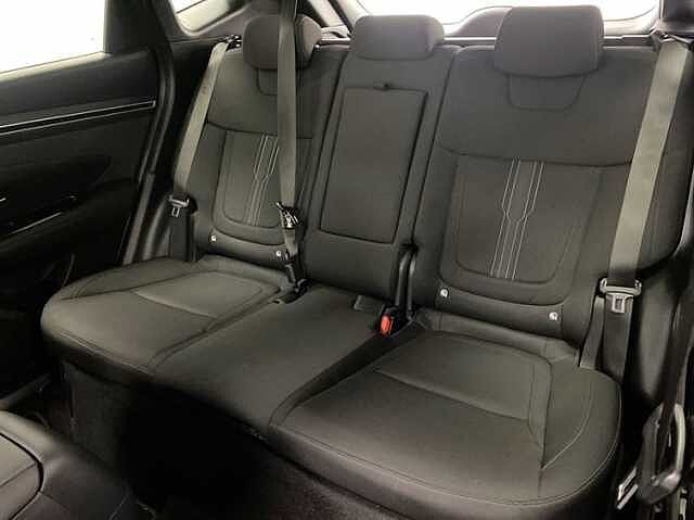 Hyundai TUCSON 1.6 TGDi Hybrid 230 SE Connect 5dr 2WD Auto GREY