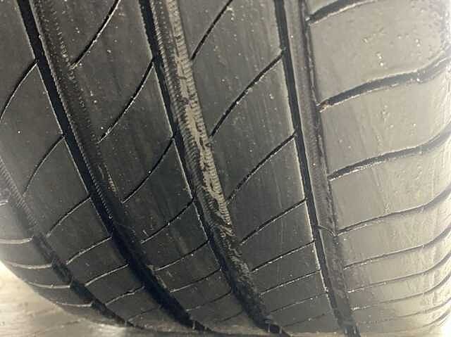 Hyundai KONA 1.6 GDi Hybrid Premium 5dr DCT RED