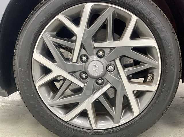 Hyundai KONA 1.6 GDi Hybrid Premium 5dr DCT RED