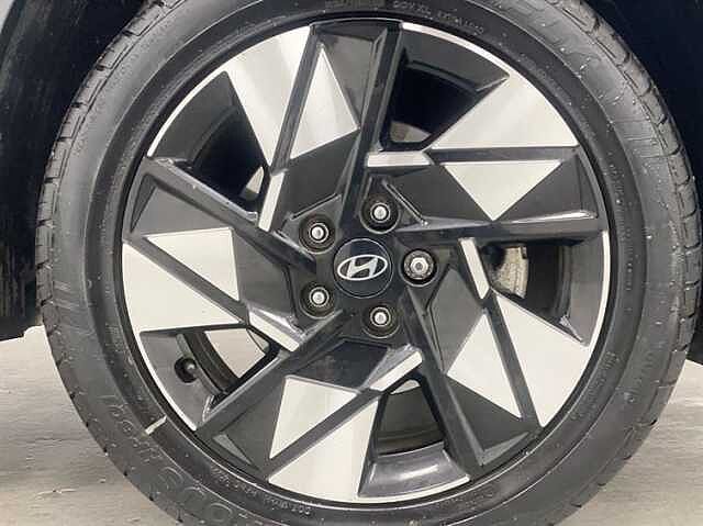 Hyundai KONA 1.6 GDi Hybrid Advance 5dr DCT WHITE