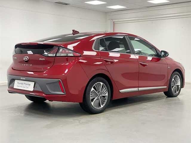 Hyundai IONIQ 1.6 GDi Plug-in Hybrid Premium SE 5dr DCT
