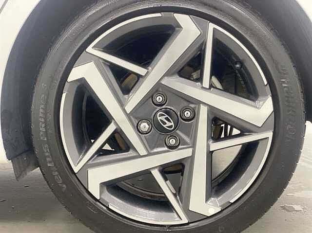 Hyundai I20 1.0T GDi Premium 5dr DCT