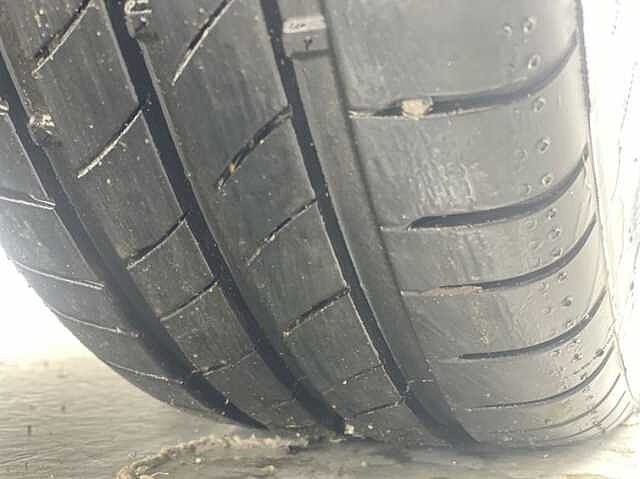 Hyundai INSTER 85kW 01 49kWh 5dr Auto