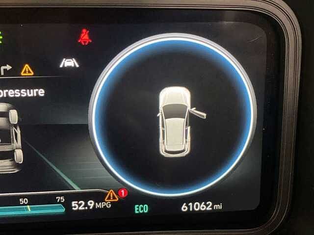 Hyundai KONA 1.6 GDi Hybrid Premium 5dr DCT RED